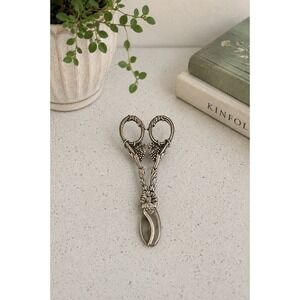 Vintage Silverplate Grape Vine Sugar Tongs Floral Serving Tongs Barware EPNS